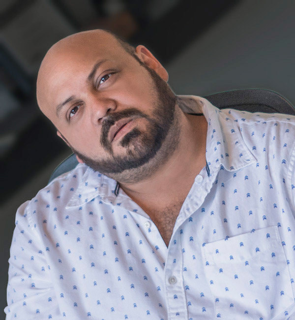 Arq. Roberto Ramírez